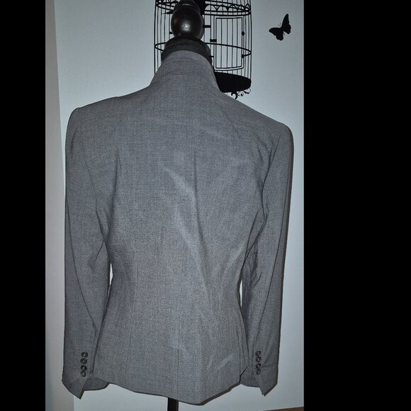 Separate Ways Grey Blazer (8) - Picture 5 of 8